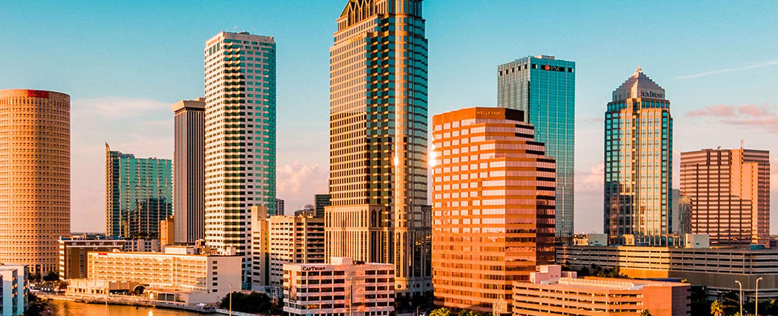 Tampa, FL skyline